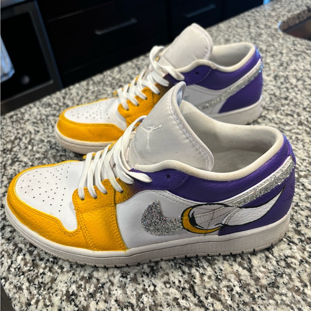 Minnesota Vikings custom Jordan 1s Nike, Men’s 9, Women’s 10.5